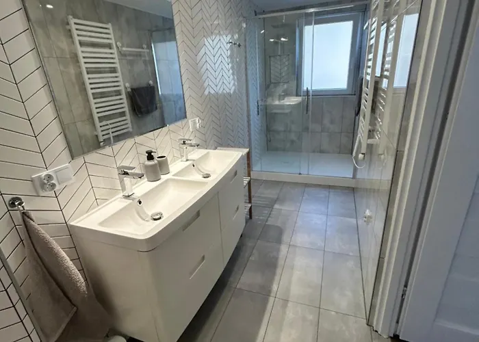 Dom 4 Sezony Oslonin