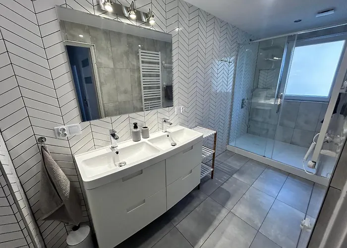 Holiday home Dom 4 Sezony *